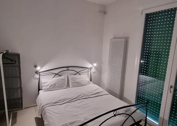 Farolfi Apartments Galliera